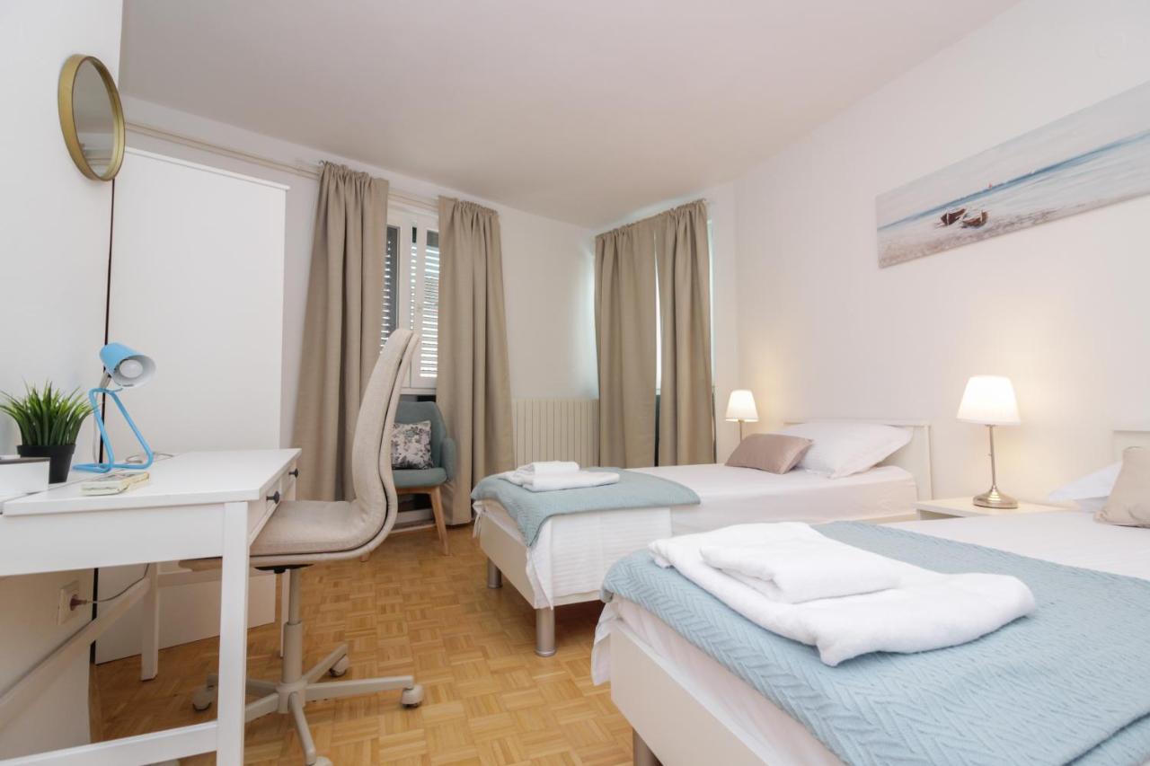 Apartment Castello-Old Town Zara Esterno foto